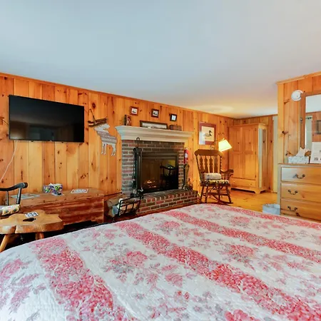 James Place Inn Bed And Breakfast Freeport Exterior photo