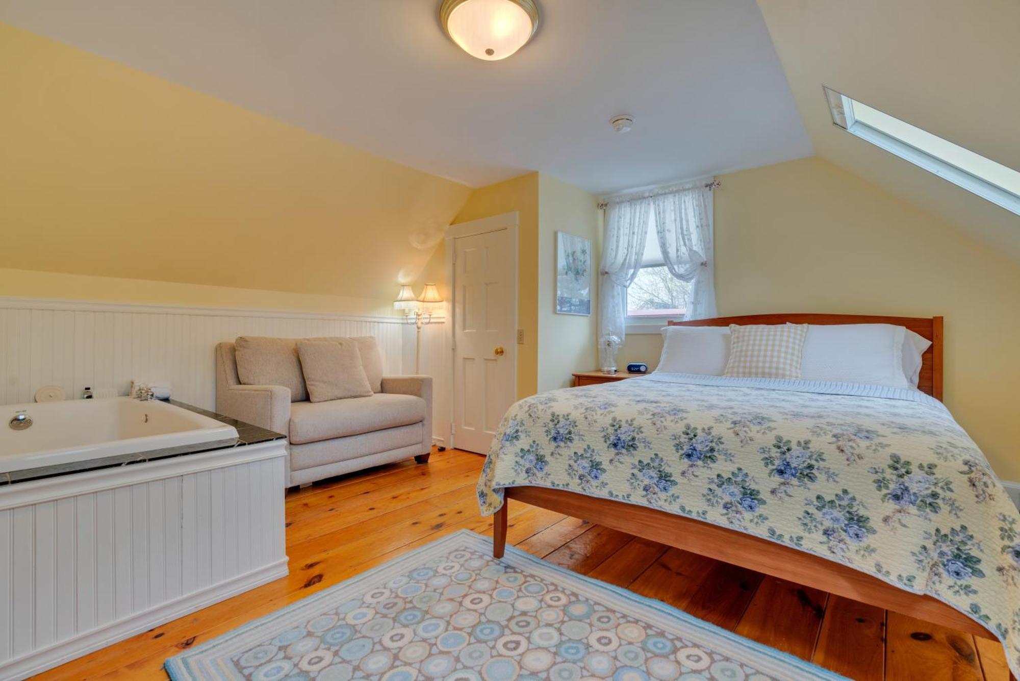 Bed & Breakfast James Place Freeport