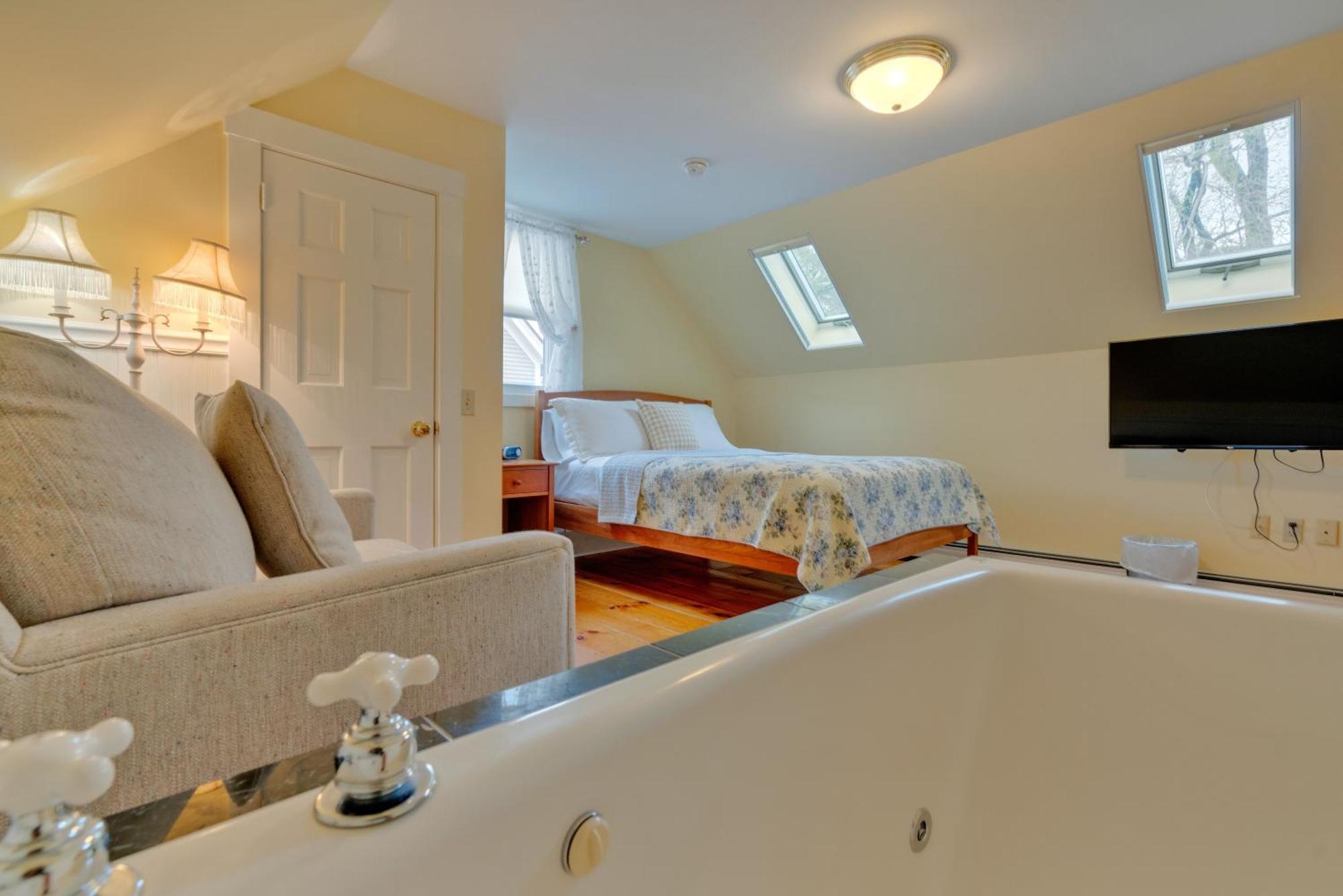 Bed & Breakfast James Place Freeport