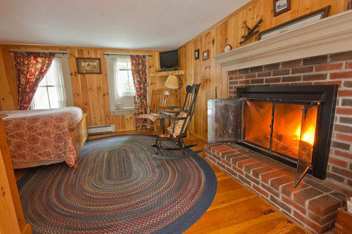 James Place Bed & Breakfast Freeport