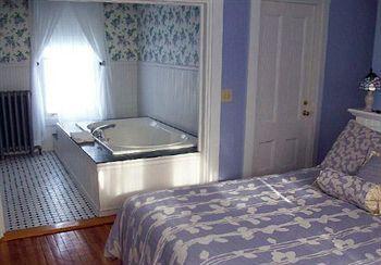 James Place Bed & Breakfast 5*